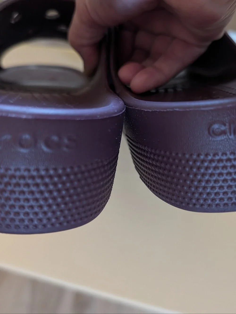 Crocs Women's Classic Platform Slide Dark Cherry SIZE 11 - Picture 4 of 6